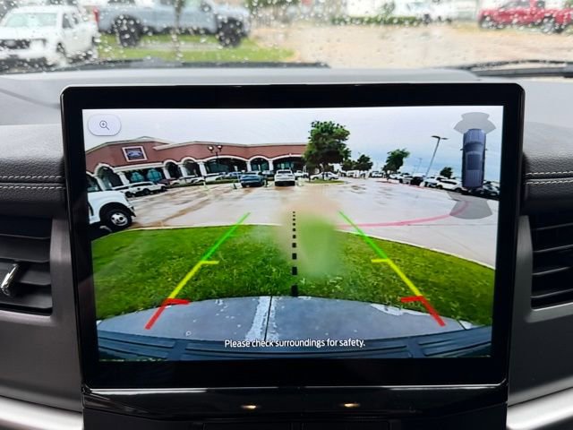 Used 2023 Ford Expedition XLT RWD image 16