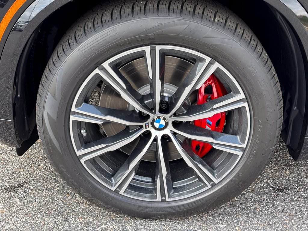 New 2026 BMW X5 xDrive50e w/ M Sport Package AWD/4WD image 8