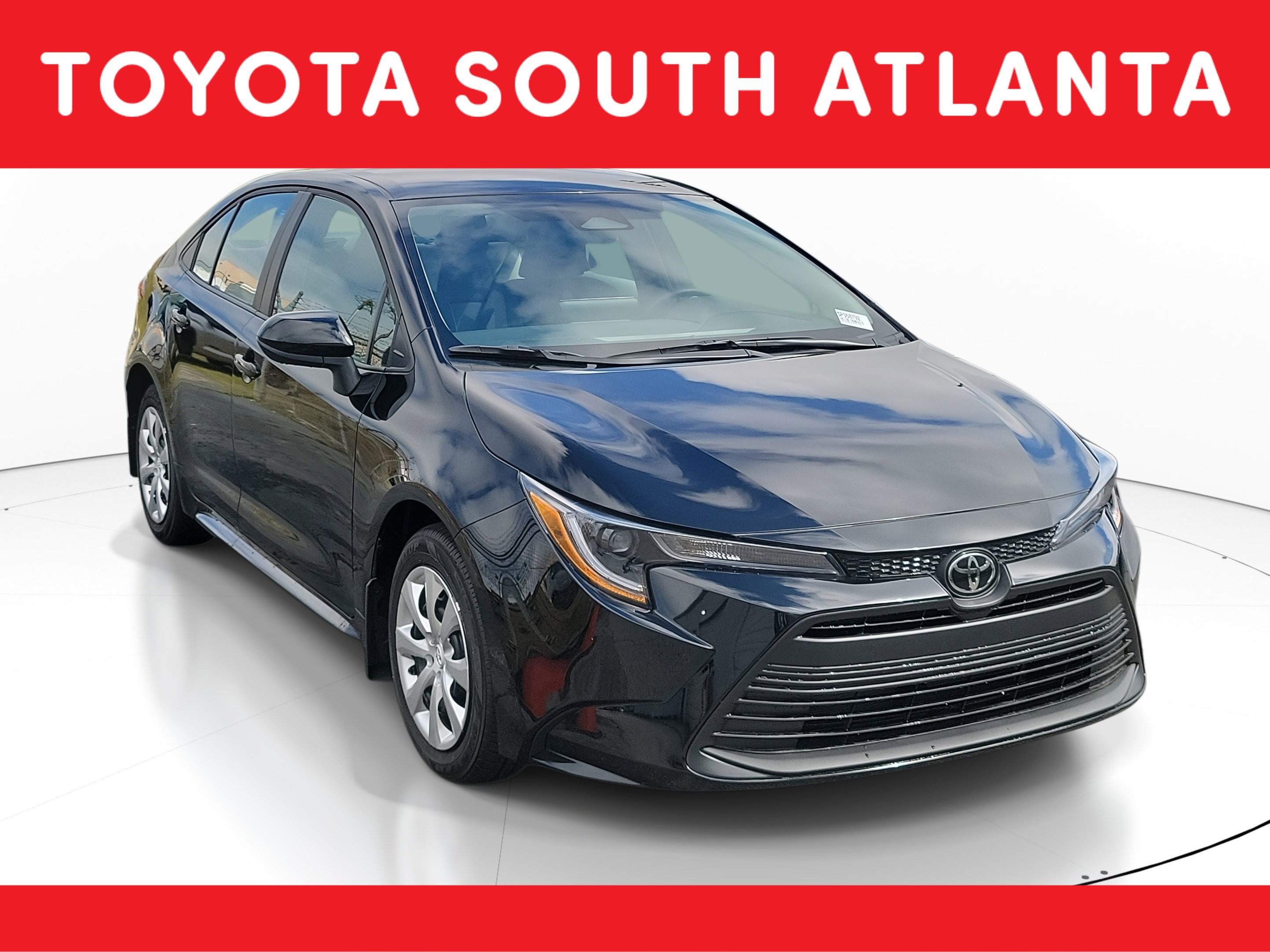 Used 2025 Toyota Corolla LE image 1