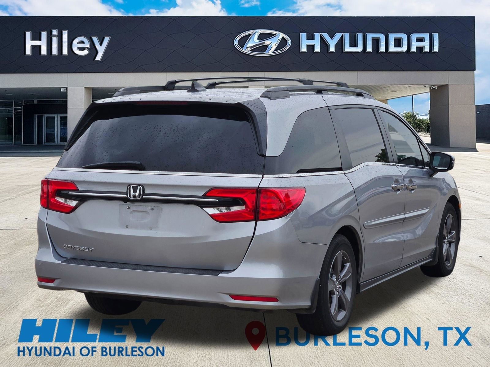 Used 2023 Honda Odyssey EX image 4