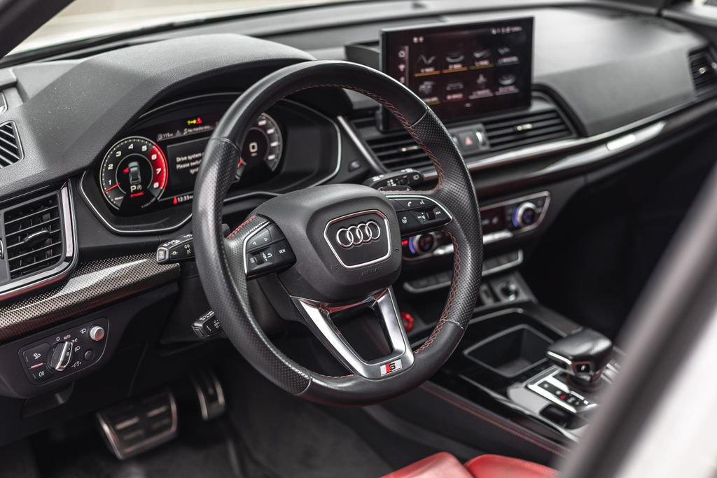 Used 2022 Audi SQ5 Prestige AWD/4WD image 6