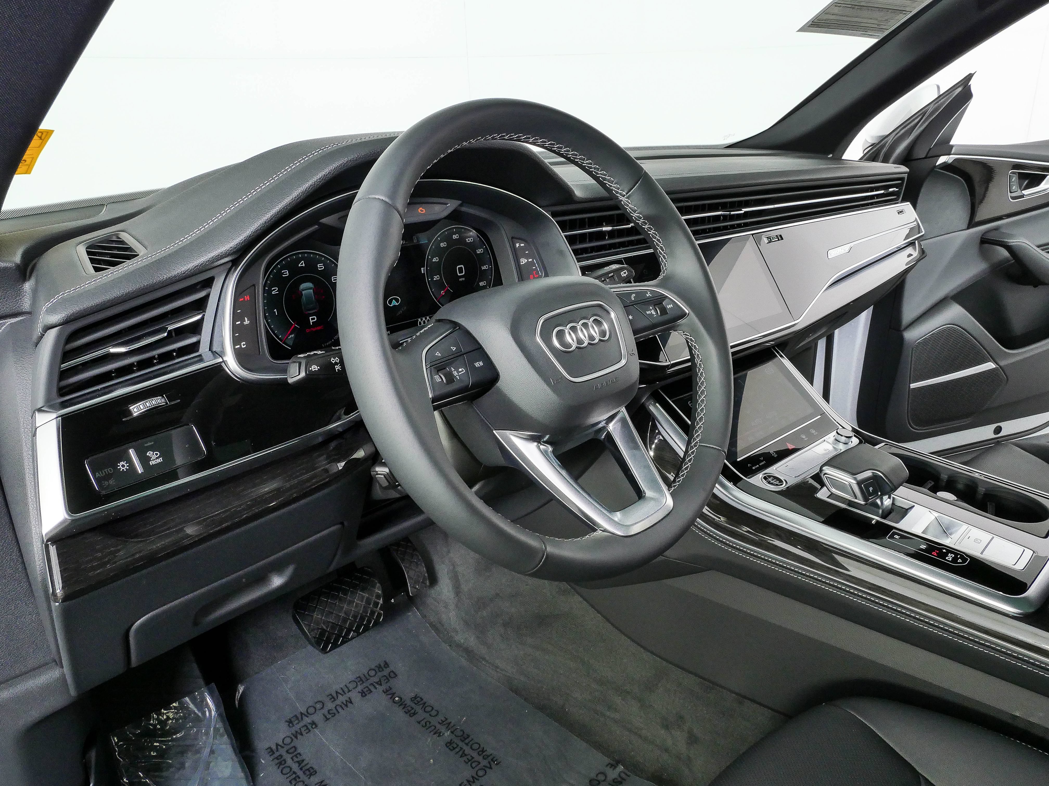 Used 2026 Audi Q8 Premium Plus AWD/4WD image 4