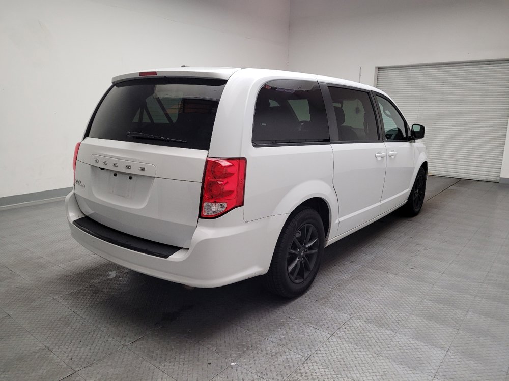 Used 2020 Dodge Grand Caravan SXT w/ Driver Convenience Group image 9