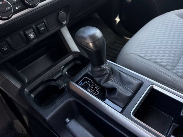 Used 2023 Toyota Tacoma SR5 RWD image 21