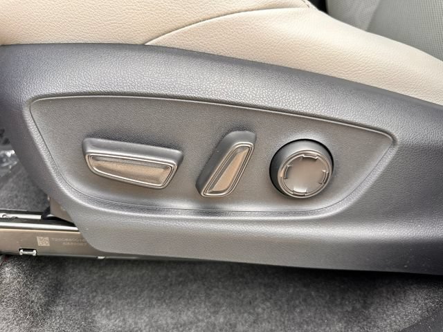 New 2026 Toyota Tacoma Limited AWD/4WD image 27