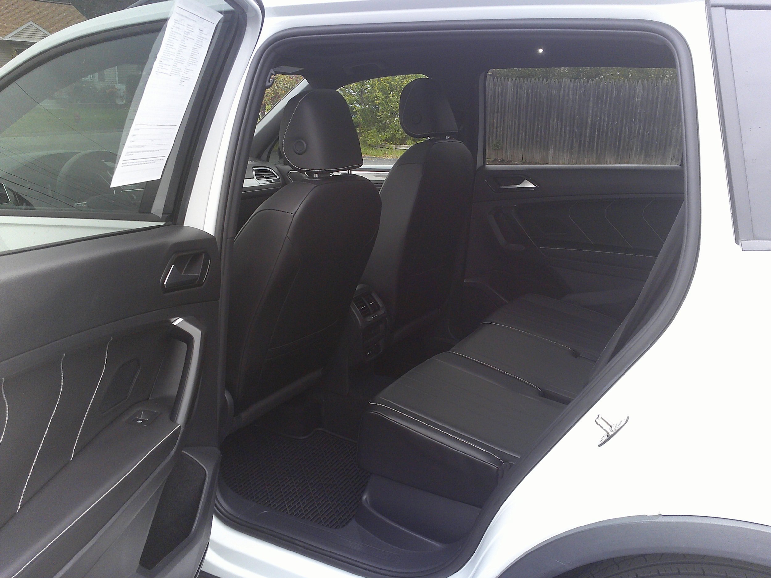 Used 2022 Volkswagen Tiguan SE R-Line AWD/4WD image 22
