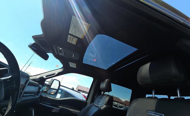 Used 2025 Ford F250 Platinum image 7