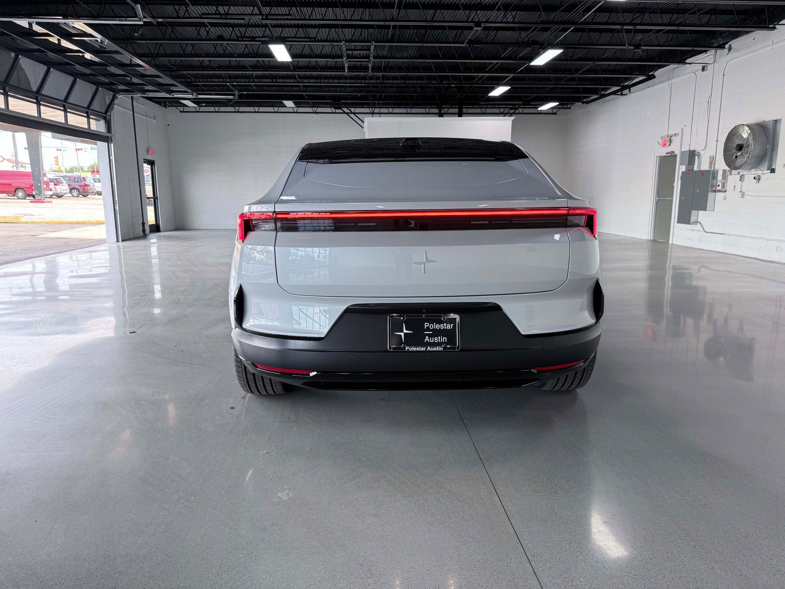 New 2026 Polestar Polestar 4 AWD/4WD image 5