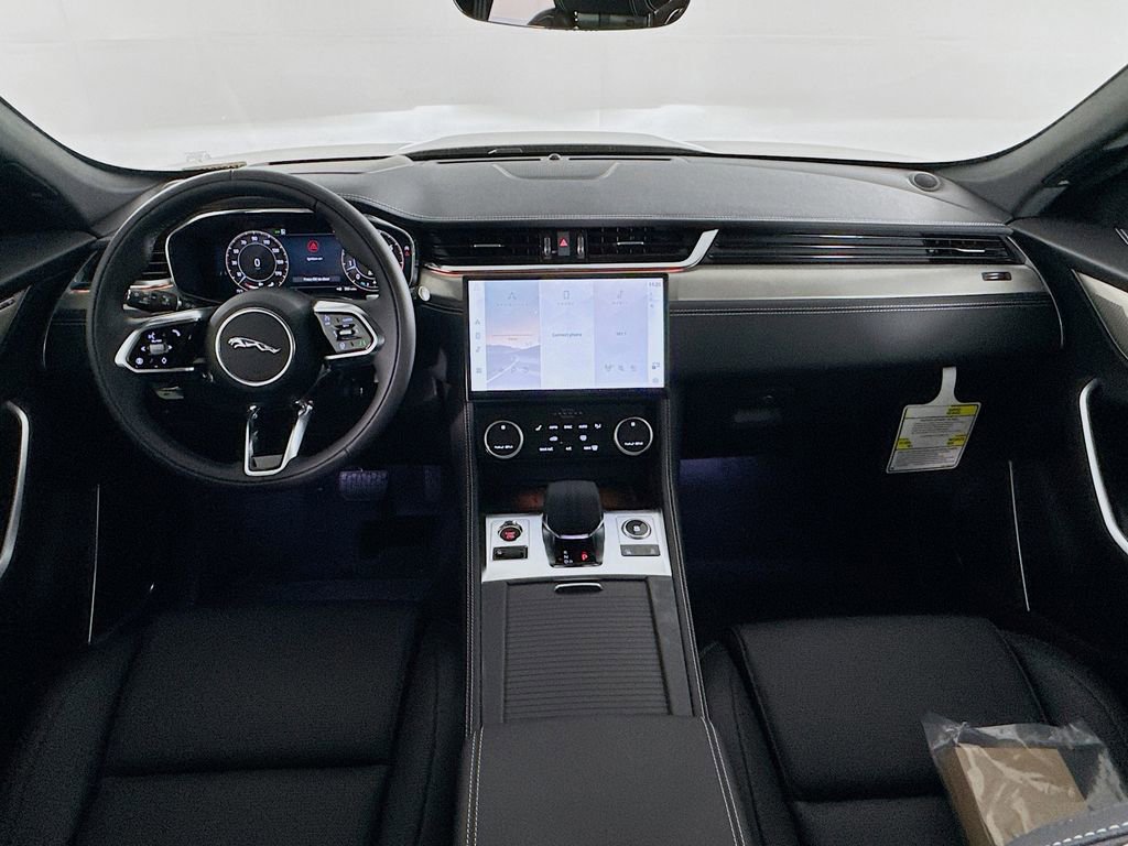 New 2026 Jaguar F-PACE R-Dynamic S AWD/4WD image 22