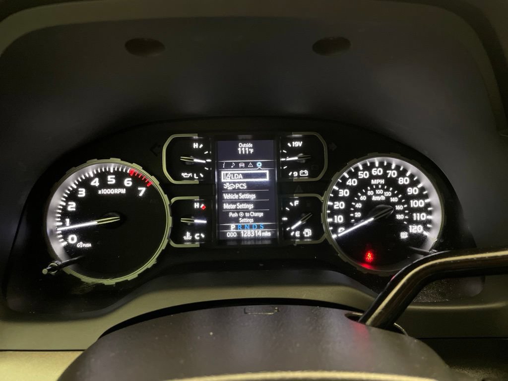 Used 2021 Toyota Tundra SR5 AWD/4WD image 15
