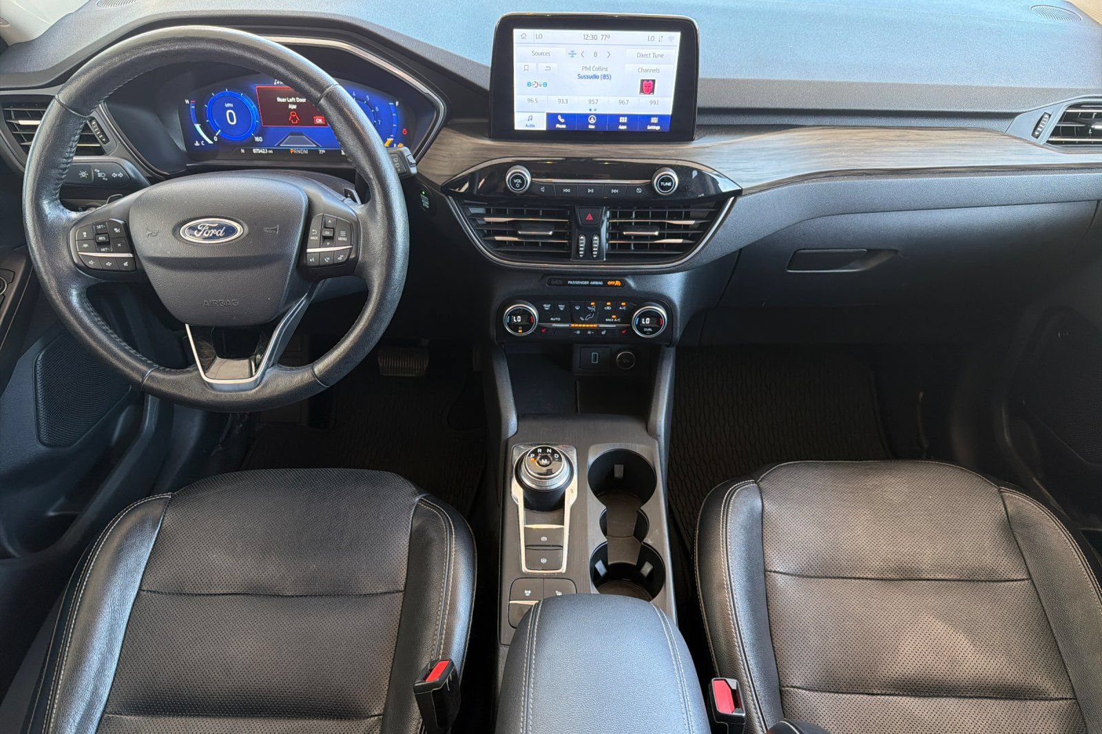 Used 2020 Ford Escape Titanium AWD/4WD image 13