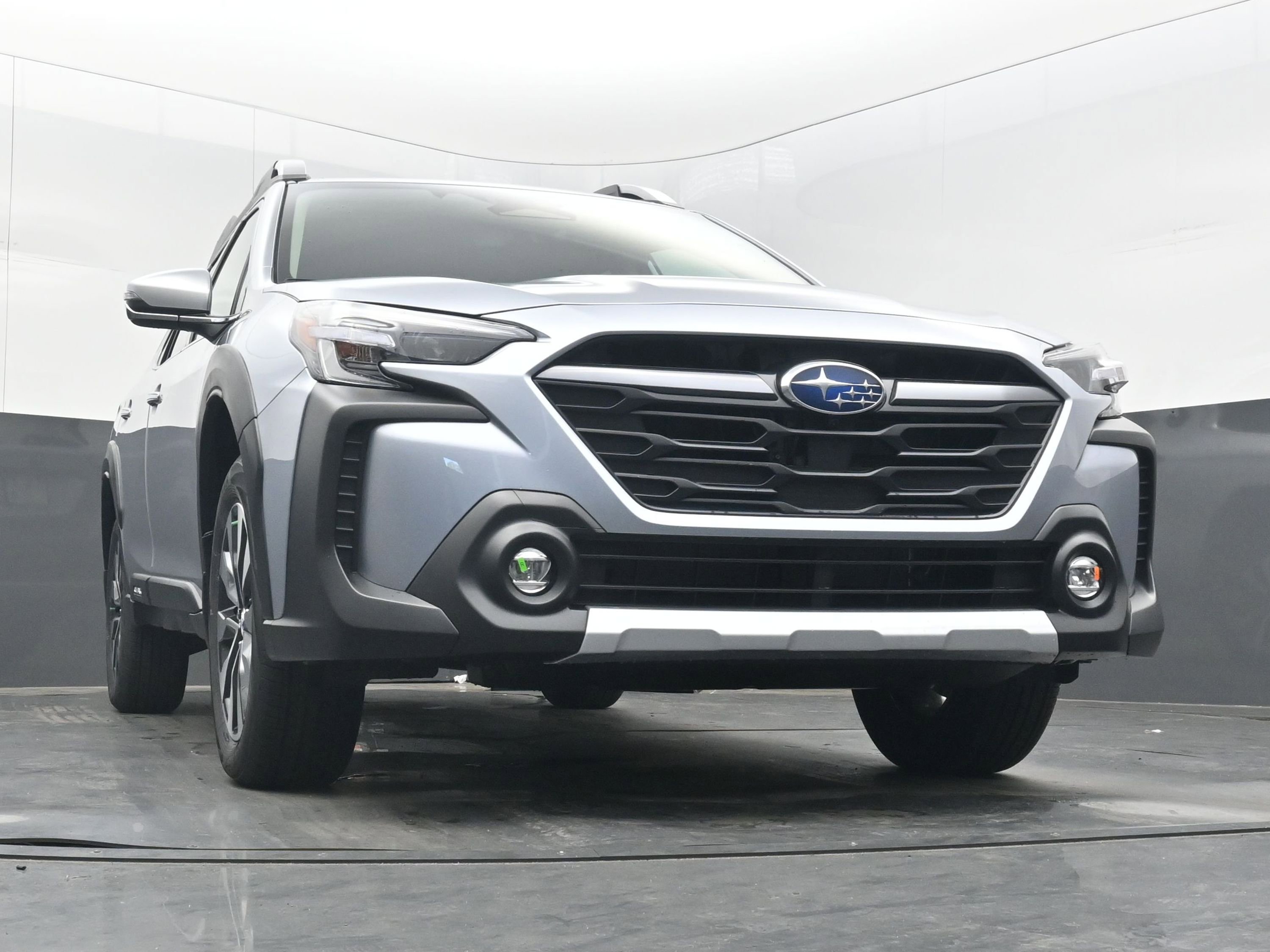 New 2025 Subaru Outback Touring XT image 24