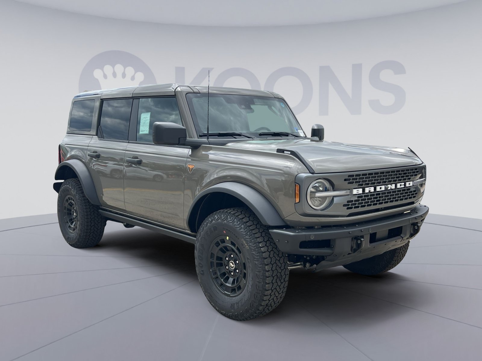 New 2026 Ford Bronco Badlands AWD/4WD image 18