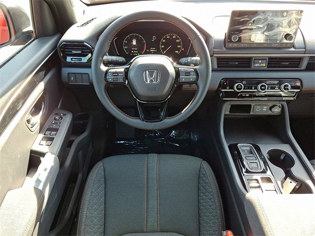 New 2025 Honda Pilot Sport image 9