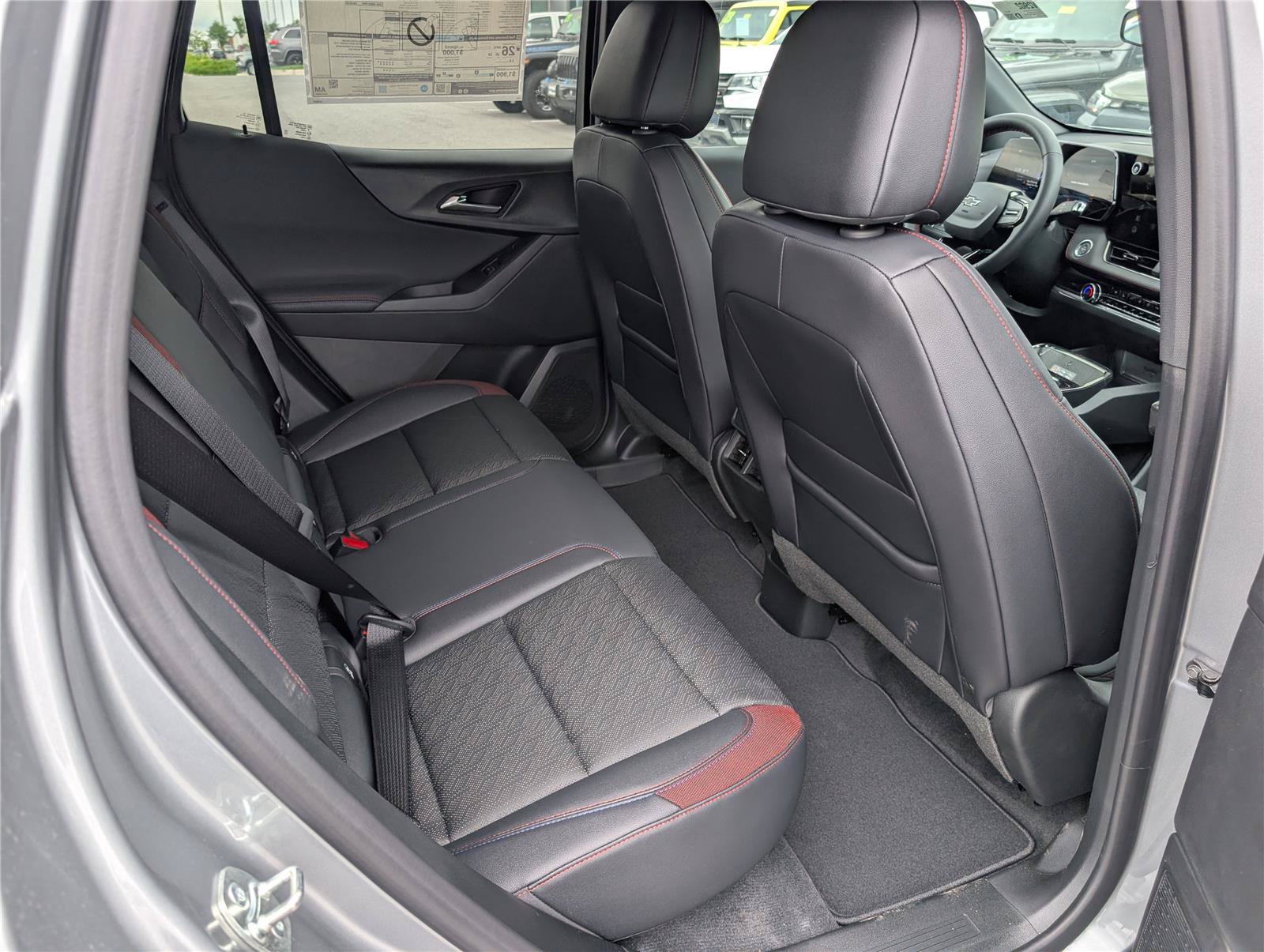 New 2026 Chevrolet Equinox RS w/ Convenience Package III AWD/4WD image 7