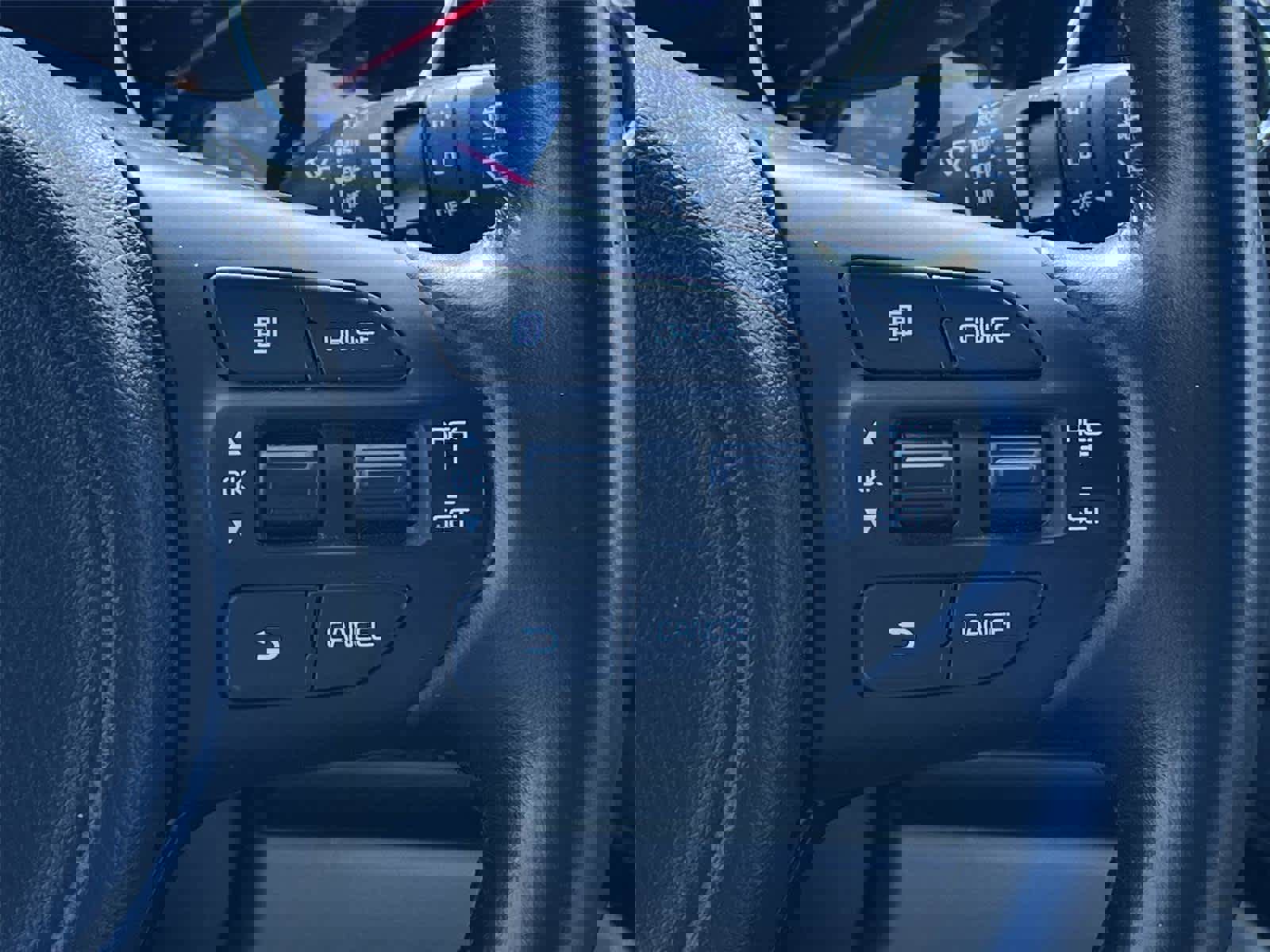 Used 2016 Kia Sedona EX image 23