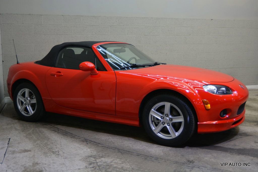 Used 2007 MAZDA MX-5 Miata Sport w/ Appearance Pkg image 29