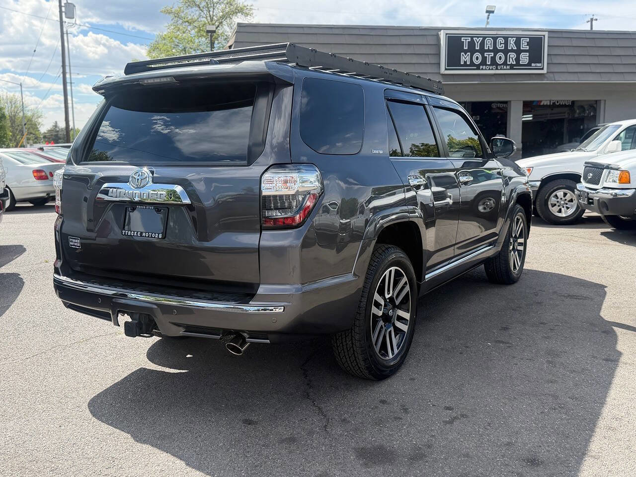 Used 2018 Toyota 4Runner Limited AWD/4WD image 87