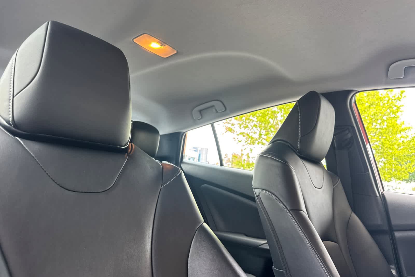 Used 2021 Toyota Prius Prime XLE FWD image 16