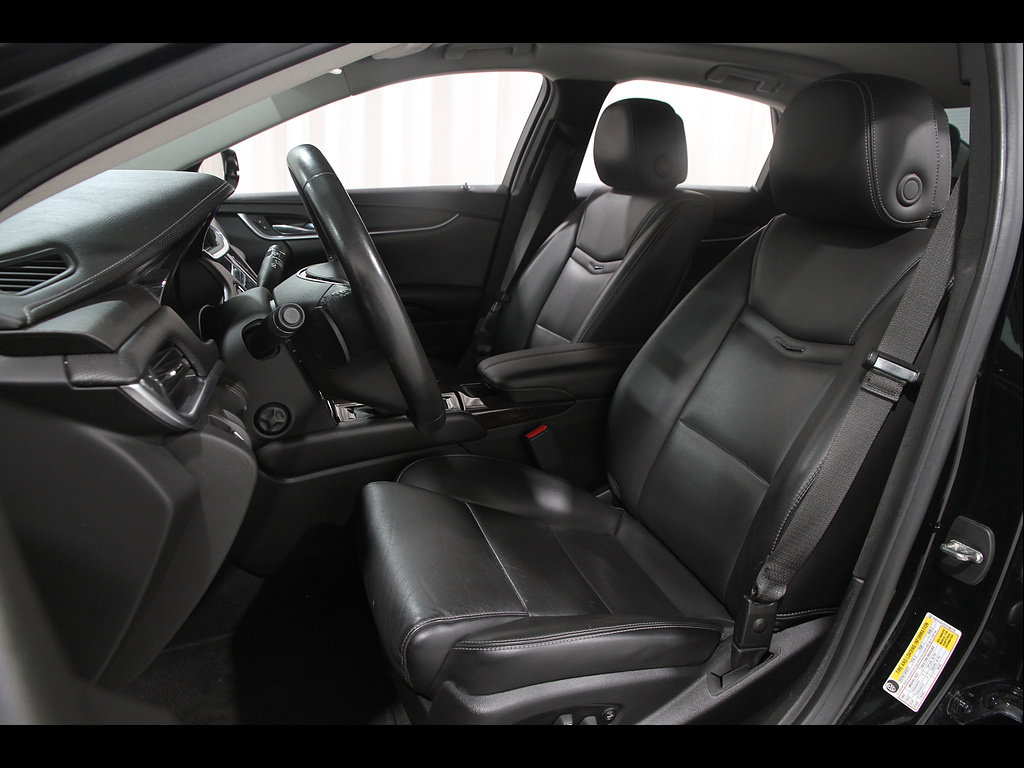 Used 2014 Cadillac XTS FWD image 5