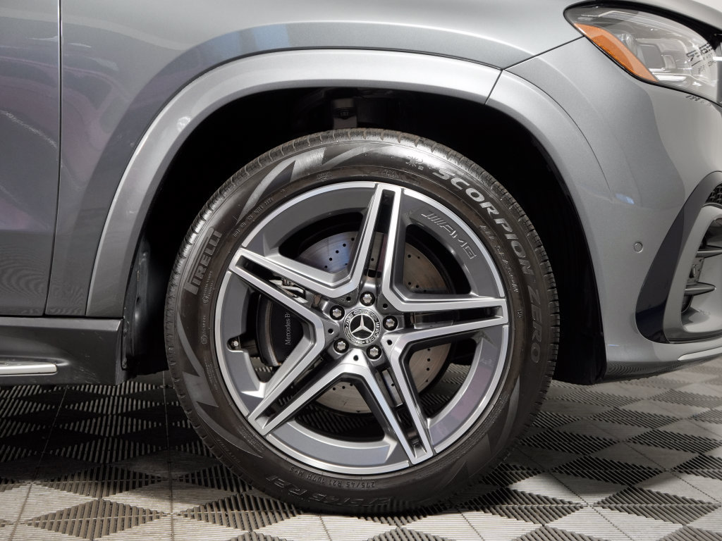 Certified 2024 Mercedes-Benz GLS 450 4MATIC image 12
