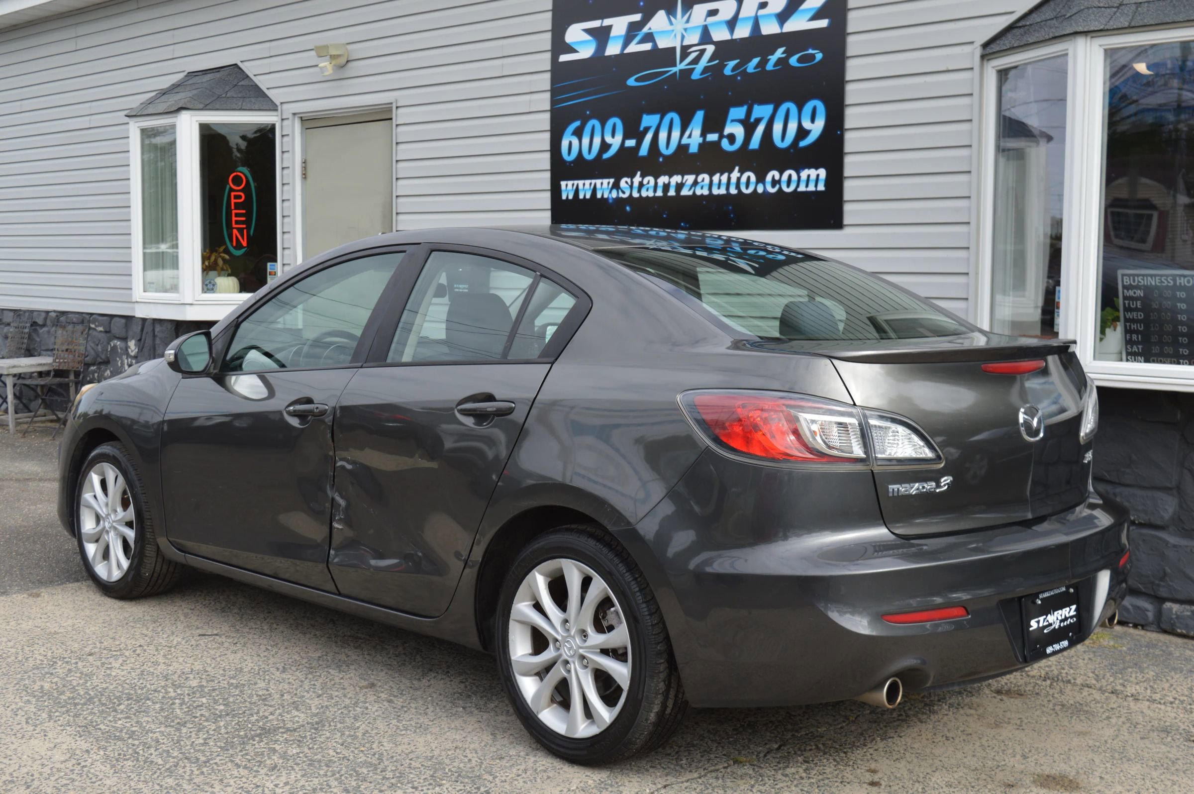 Used 2010 MAZDA MAZDA3 s Sport image 4