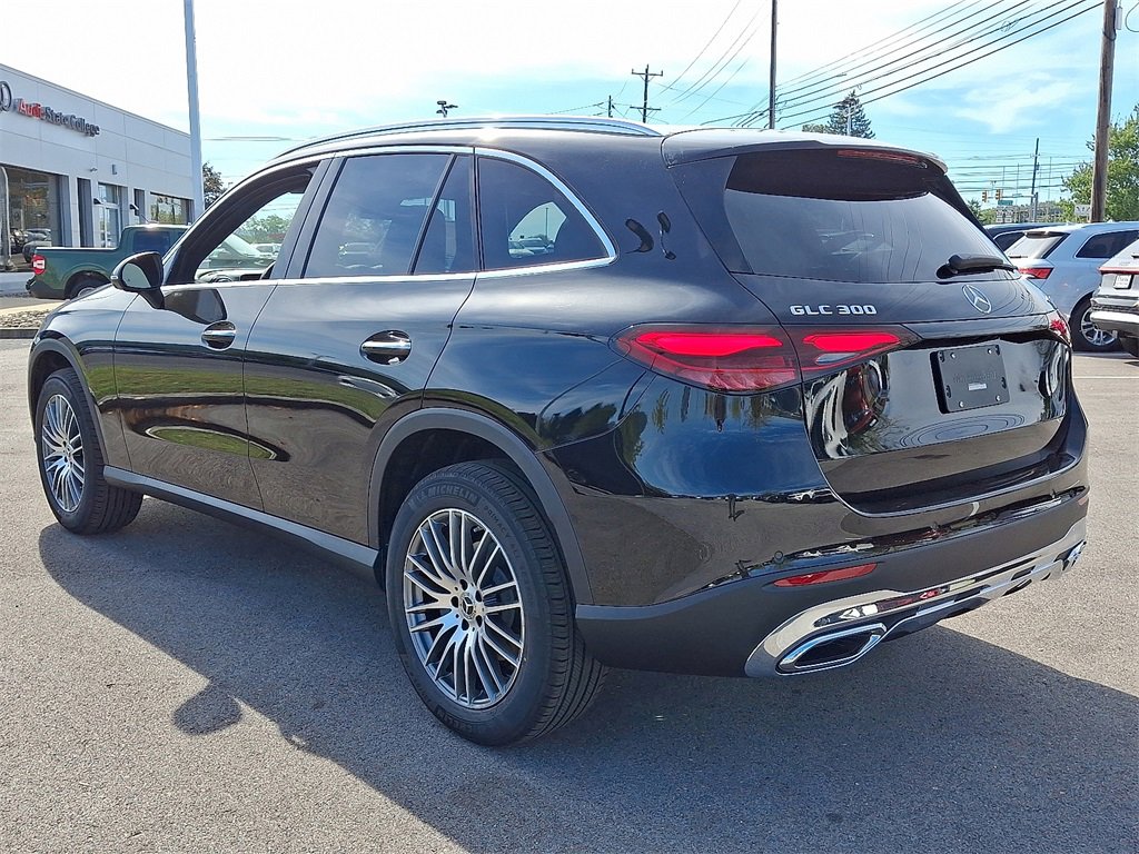 New 2026 Mercedes-Benz GLC 300 4MATIC image 7