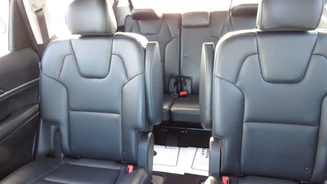 Used 2024 Kia Telluride S w/ S Sunroof Package image 8