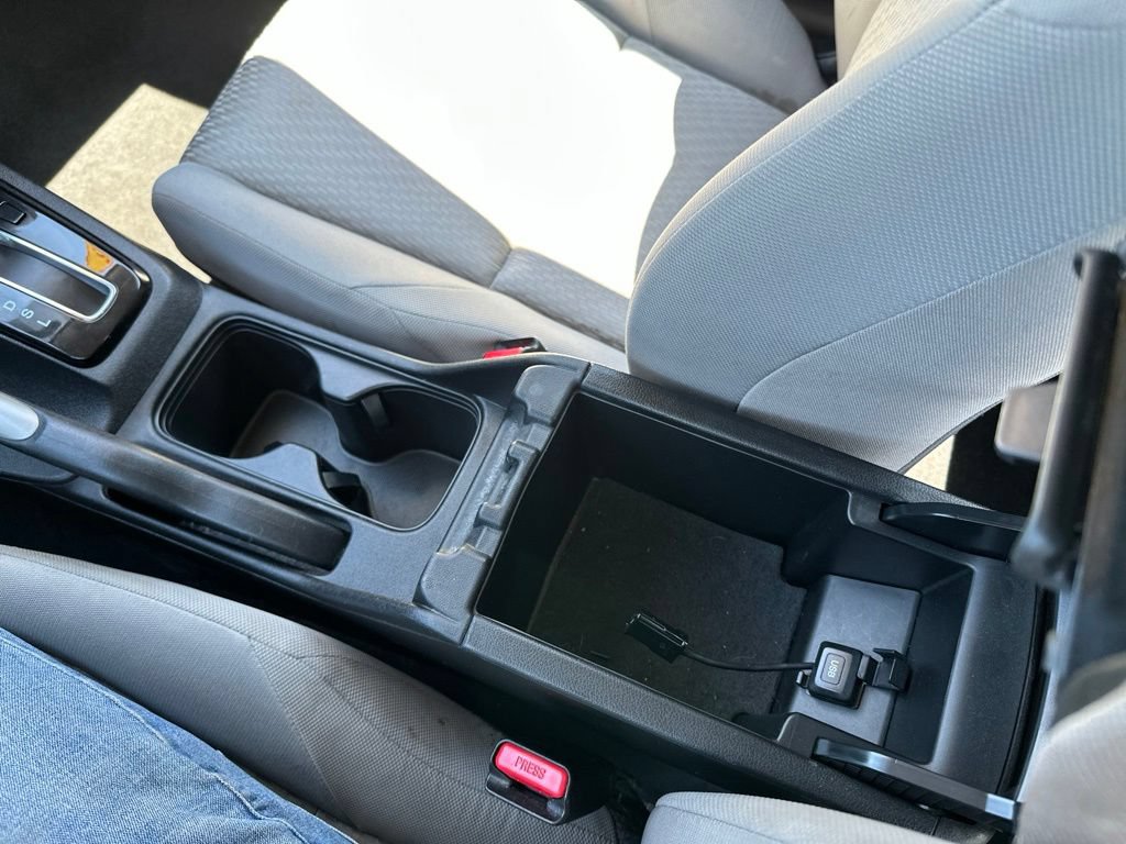 Used 2015 Honda Civic LX image 29