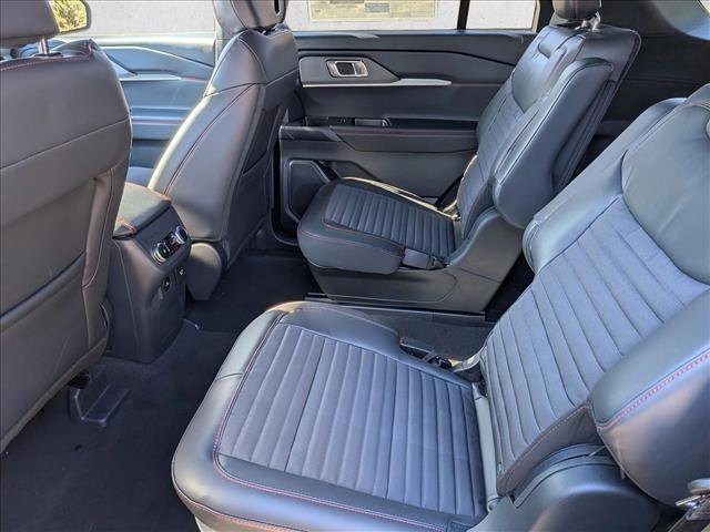 New 2026 Ford Explorer ST-Line w/ ST-Line Street Pack AWD/4WD image 14
