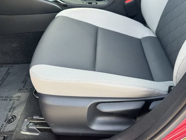 Certified 2025 Toyota Corolla LE FWD image 25