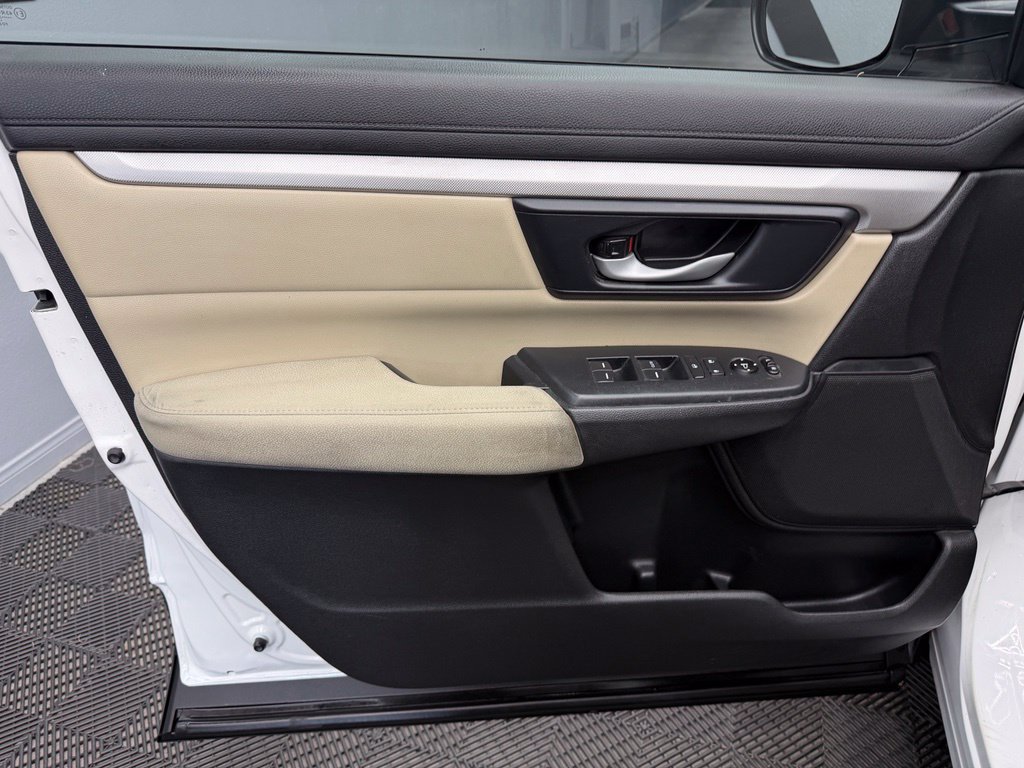 Used 2020 Honda CR-V LX image 35