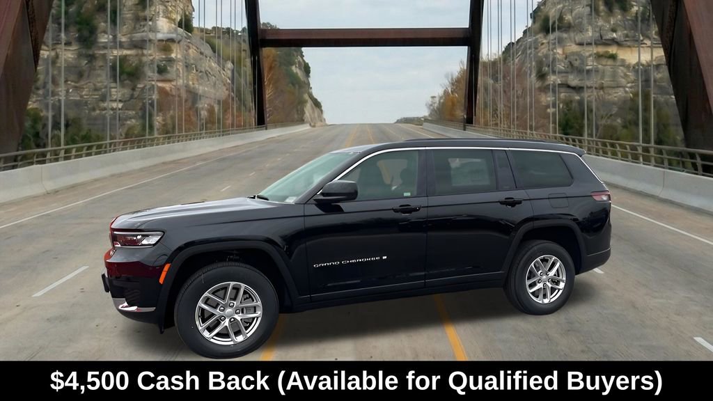 New 2025 Jeep Grand Cherokee L Laredo w/ Luxury Tech Group I RWD image 4