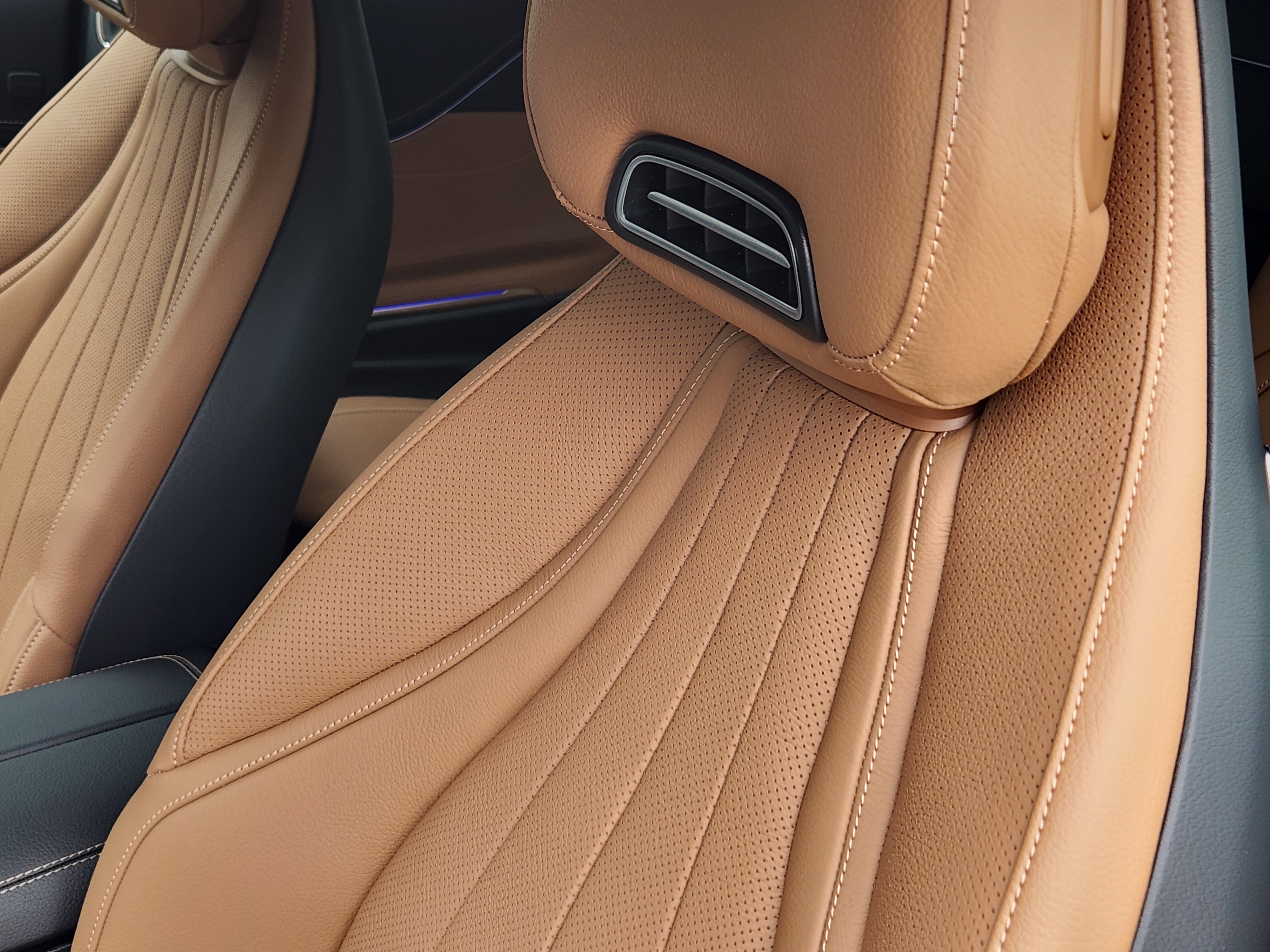New 2026 Mercedes-Benz CLE 450 4MATIC Cabriolet image 16