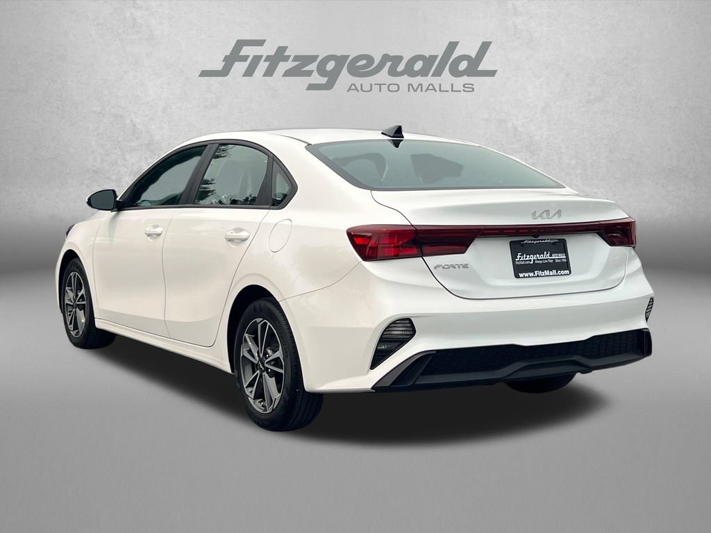 Used 2023 Kia Forte LXS FWD image 9