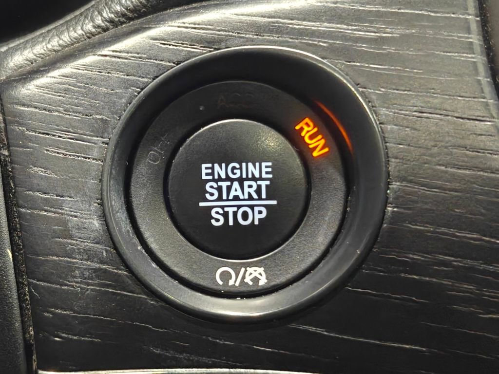 Used 2018 Jeep Grand Cherokee High Altitude image 12