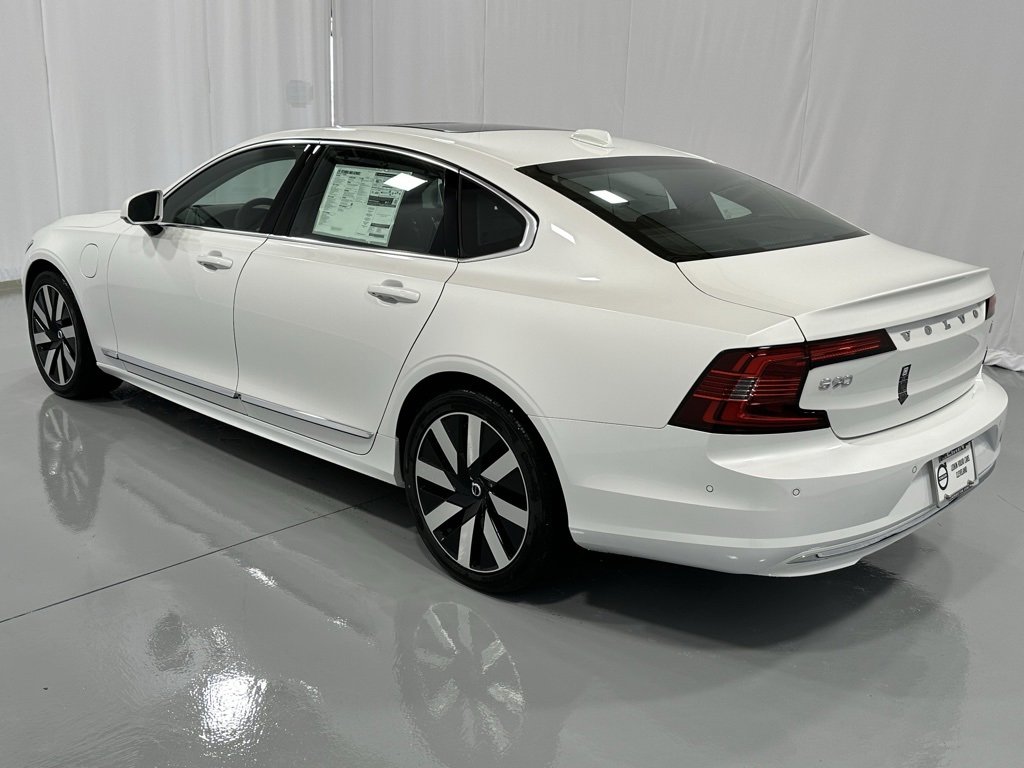 New 2024 Volvo S90 T8 Ultimate w/ Protection Package image 8
