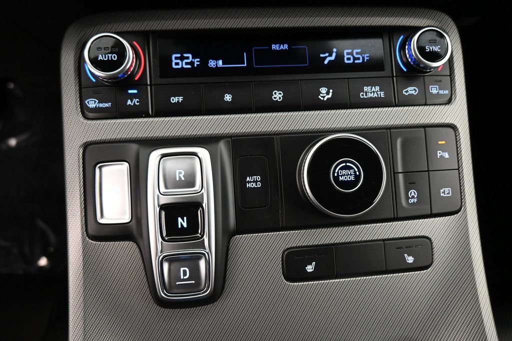 Used 2024 Hyundai Palisade SEL FWD image 13