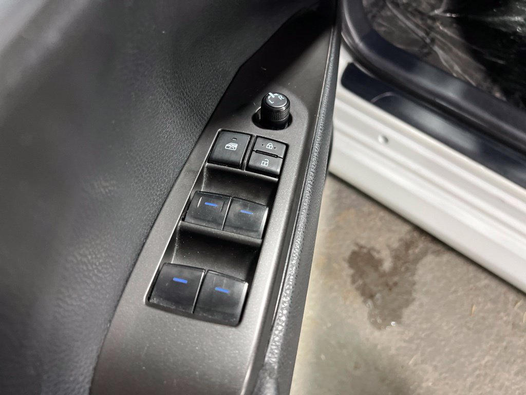 Used 2024 Toyota Camry LE FWD image 19