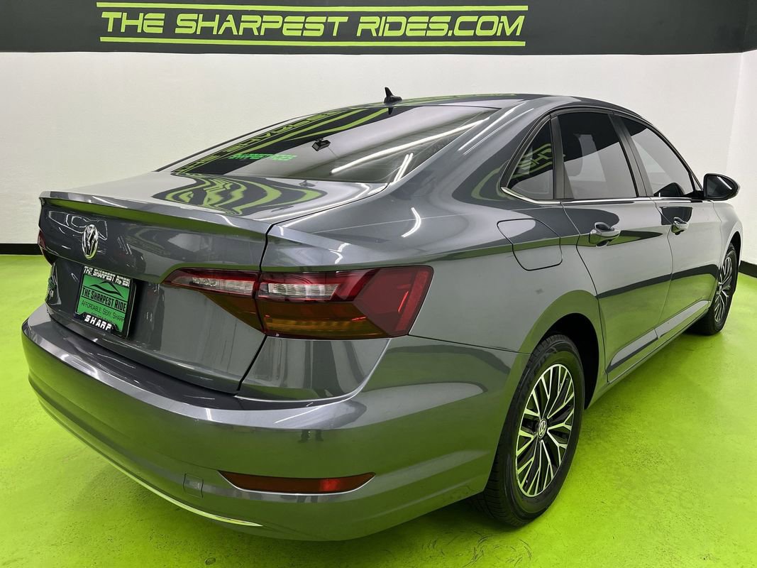 Used 2019 Volkswagen Jetta SE w/ Cold Weather Package FWD image 10