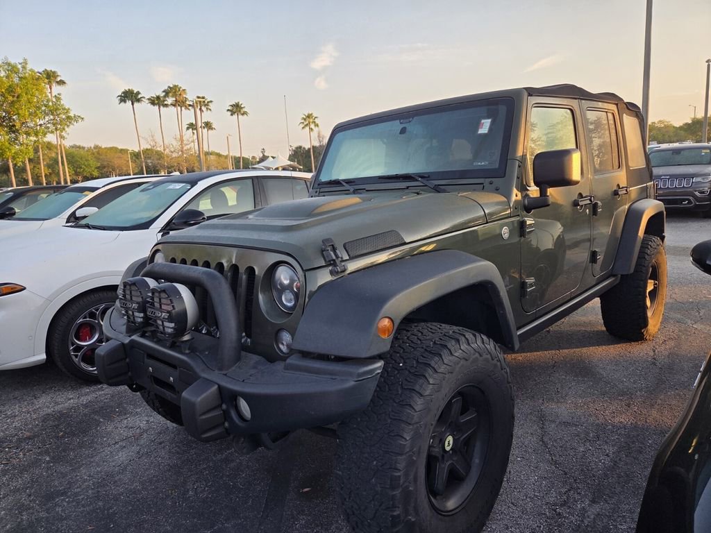 Used 2015 Jeep Wrangler Unlimited Rubicon w/ Dual Top Group image 3