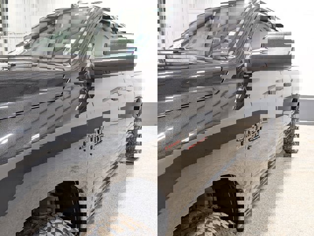 Used 2016 RAM 2500 Big Horn w/ Black Appearance Group image 7