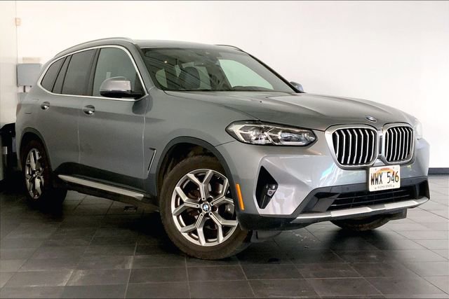 Used 2024 BMW X3 xDrive30i AWD/4WD image 2