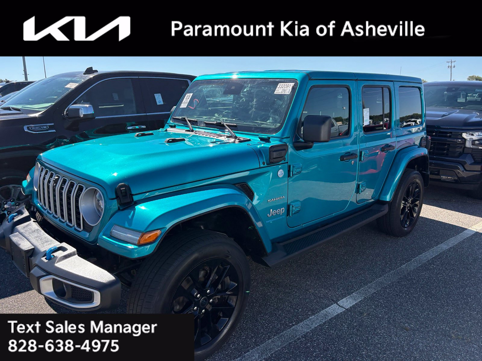 Used 2024 Jeep Wrangler Unlimited Sahara w/ Technology Group AWD/4WD image 8