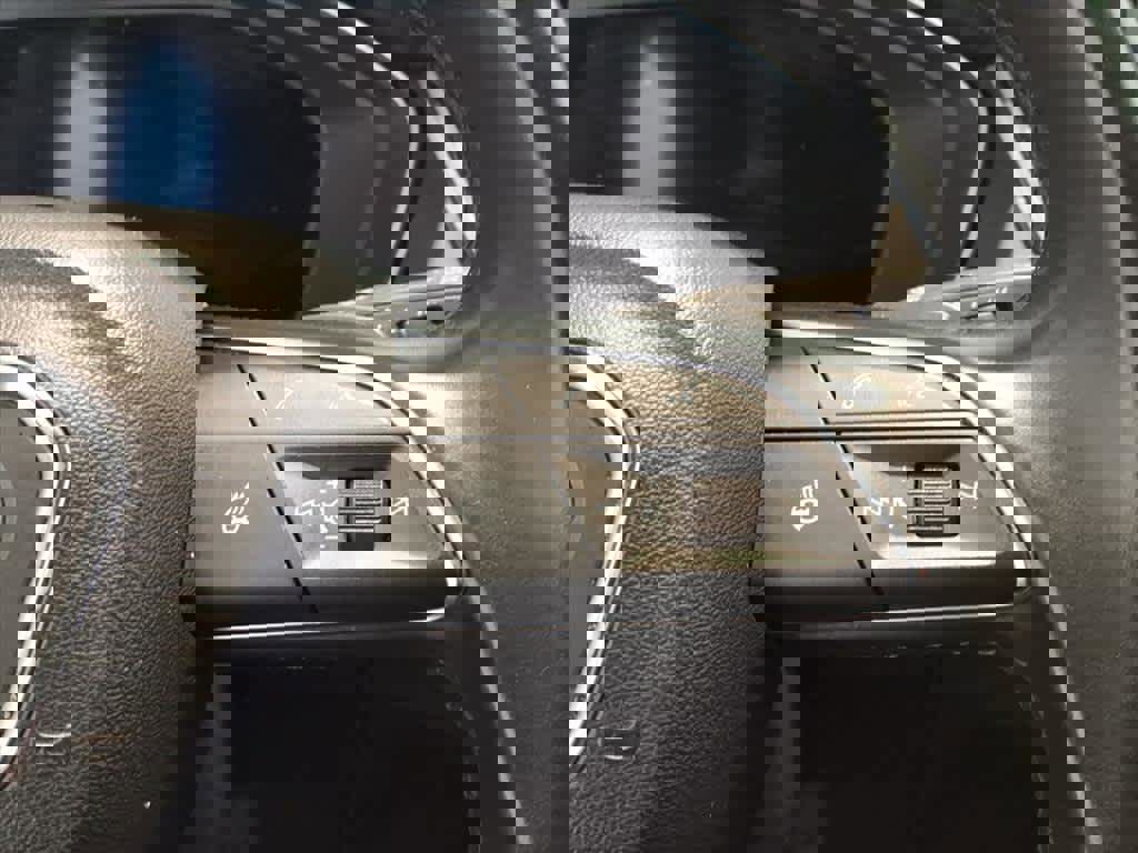 Used 2021 Audi Q5 Premium Plus w/ Premium Plus Package image 16