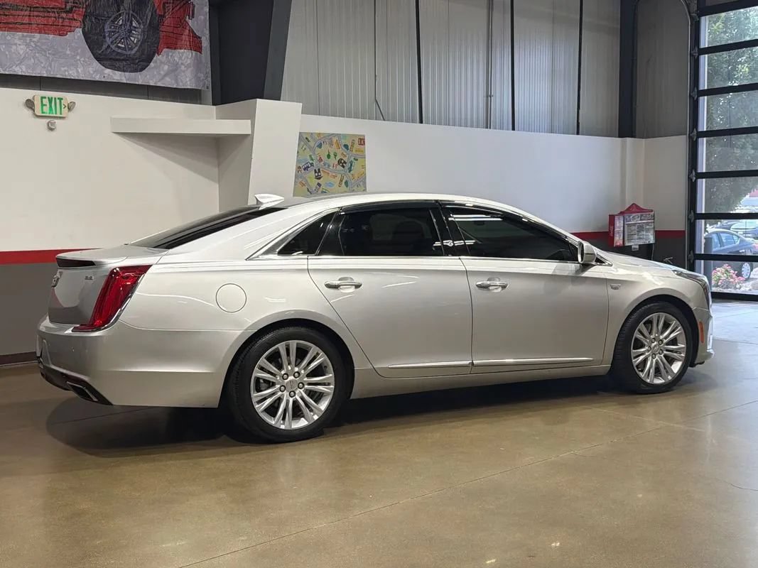 Used 2018 Cadillac XTS Luxury FWD image 67