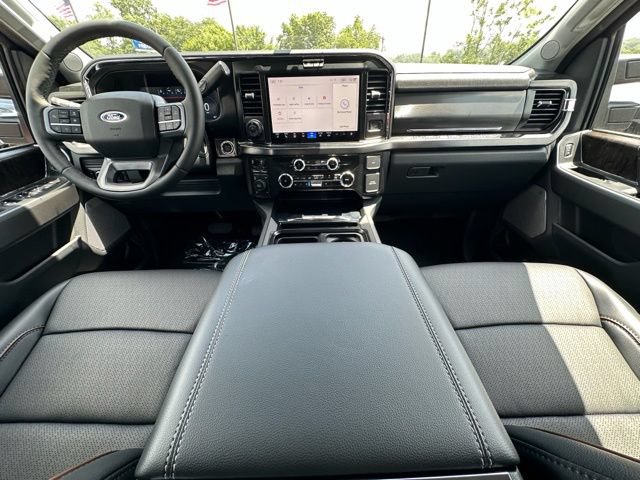 New 2026 Ford F250 Lariat w/ Black Appearance Package AWD/4WD image 24