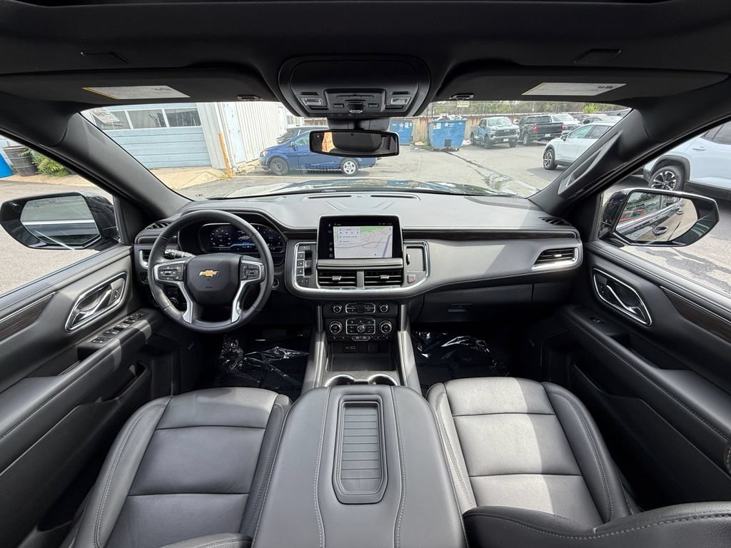 Used 2023 Chevrolet Tahoe LT w/ Luxury Package AWD/4WD image 22