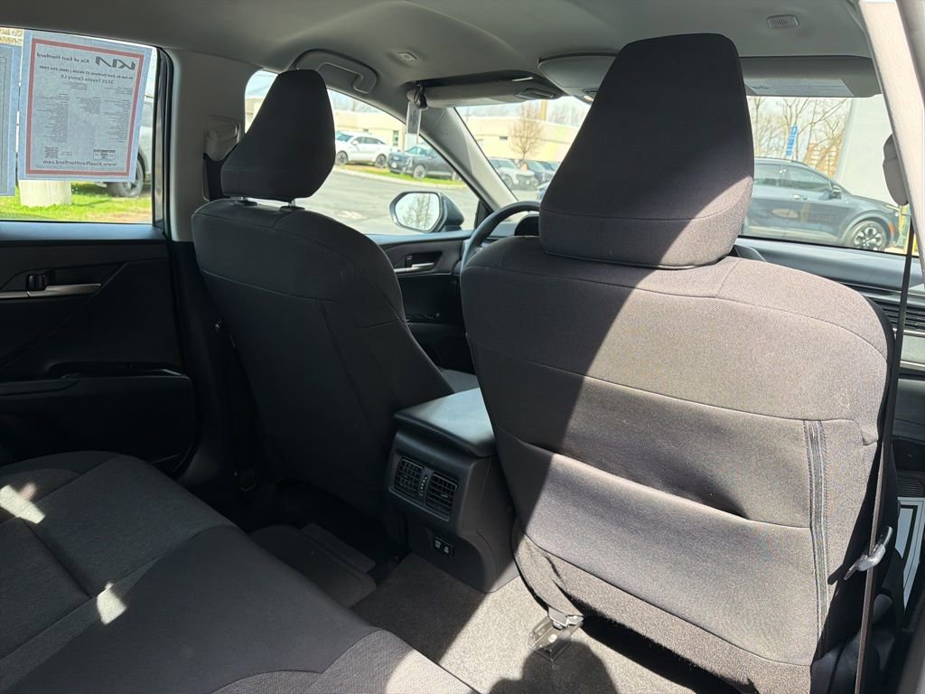 Used 2025 Toyota Camry LE FWD image 14