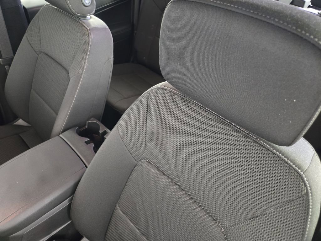 Used 2024 Chevrolet Colorado LT w/ LT Convenience Package II image 27